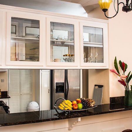 Heavenly Suites La Feuillet Bagian luar foto