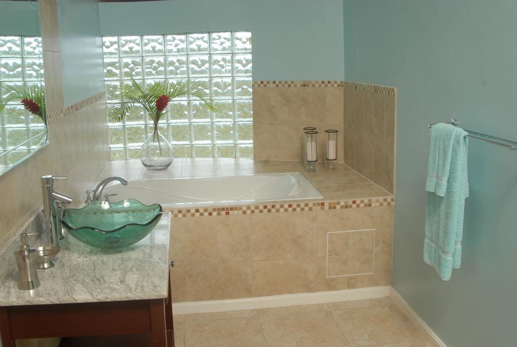 Heavenly Suites La Feuillet Bagian luar foto
