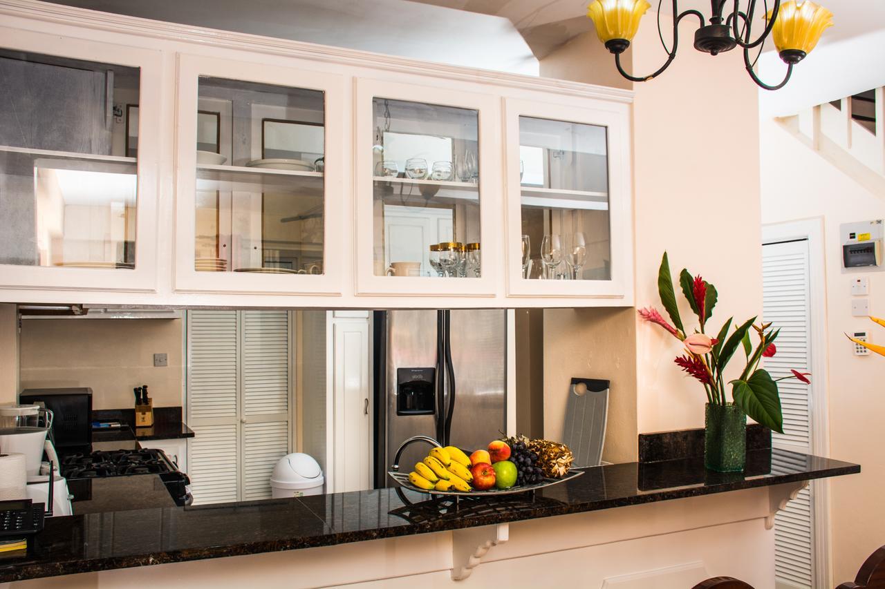 Heavenly Suites La Feuillet Bagian luar foto