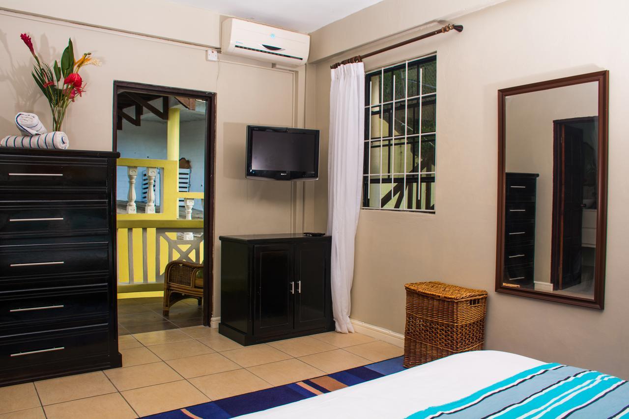 Heavenly Suites La Feuillet Bagian luar foto
