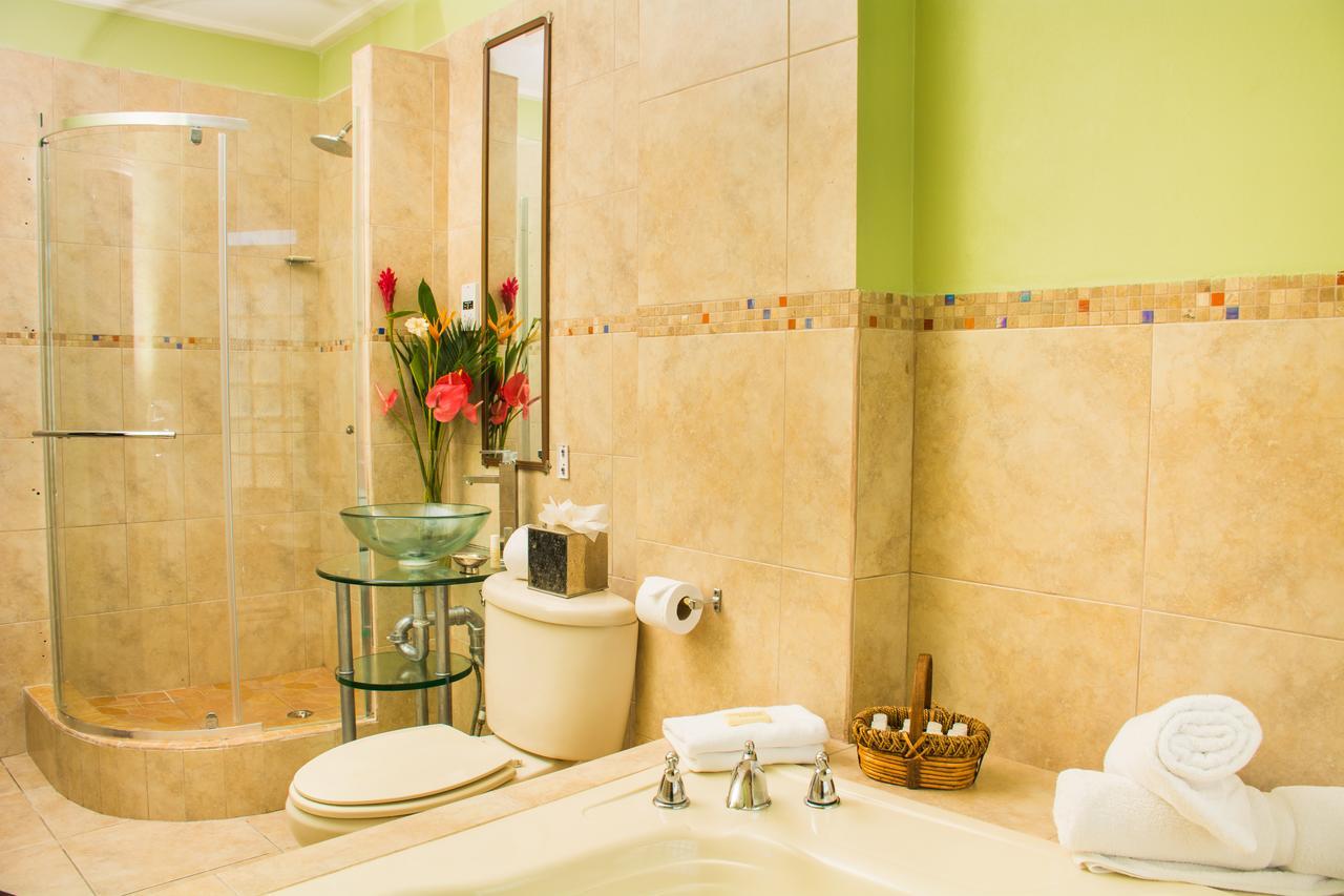 Heavenly Suites La Feuillet Bagian luar foto