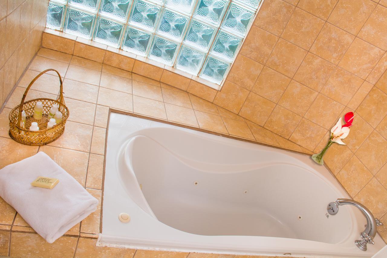 Heavenly Suites La Feuillet Bagian luar foto