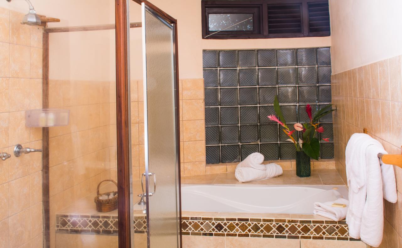 Heavenly Suites La Feuillet Bagian luar foto
