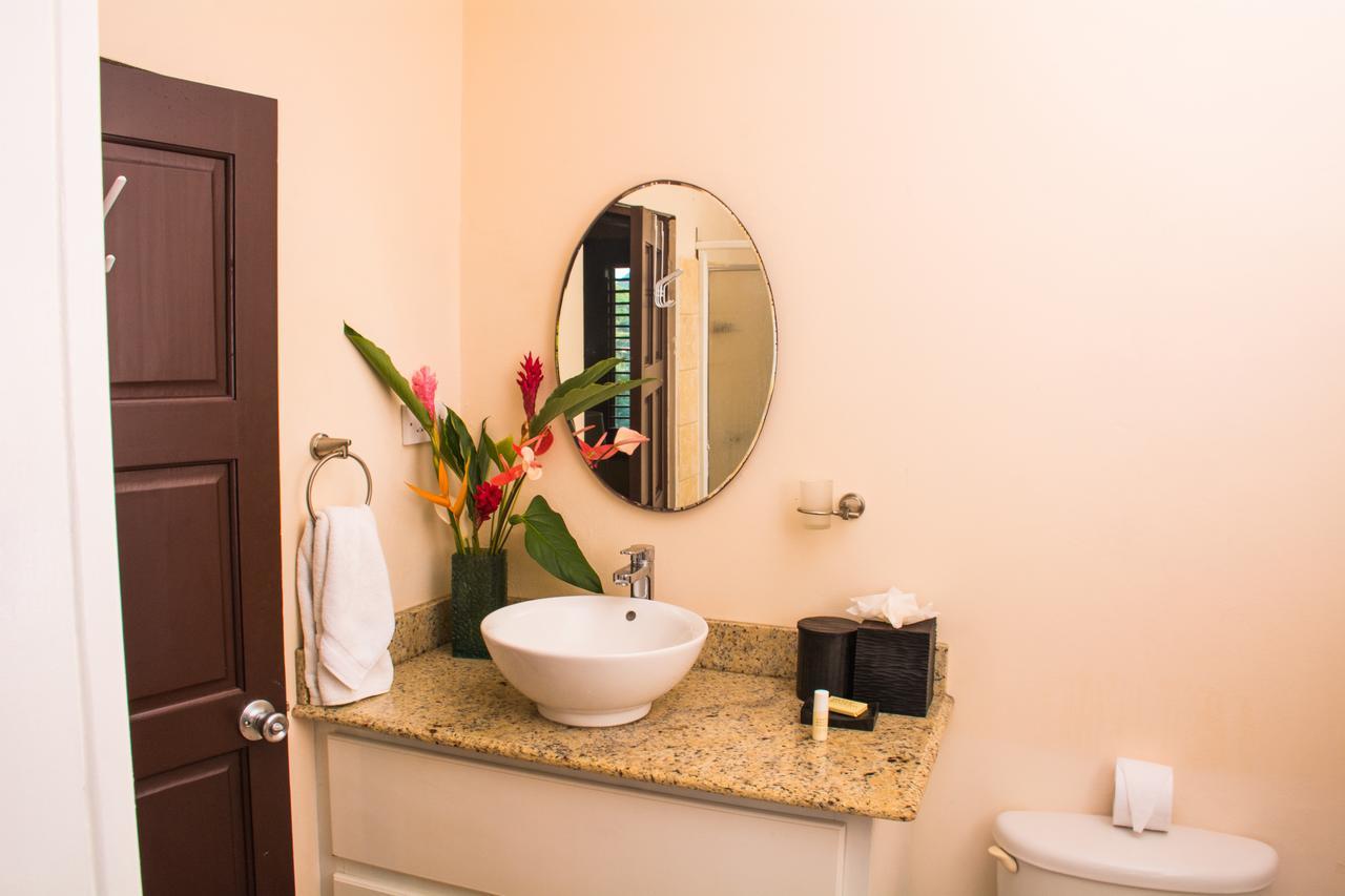 Heavenly Suites La Feuillet Bagian luar foto